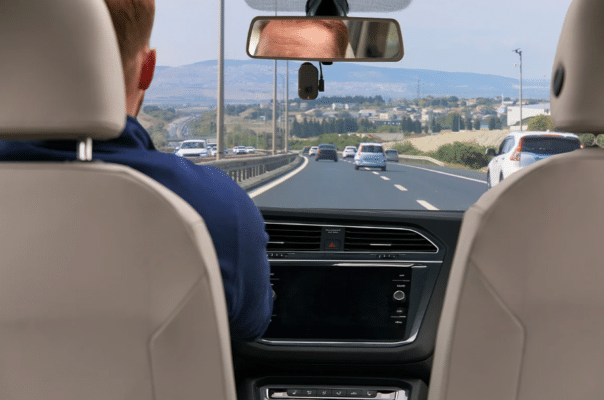 How a Car Dash Camera Can Improve Road Safety?